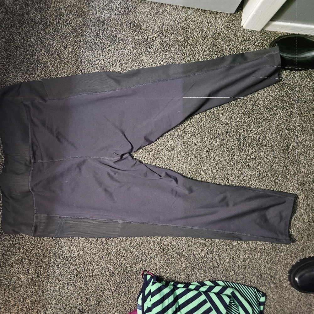 Athletic works 2xl gray leggings with pockets